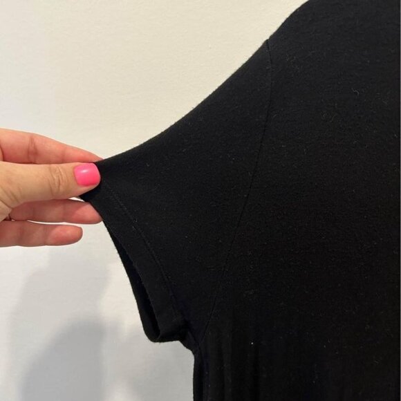 Woman’s black peplum t-shirt. Ultra soft. Size small. Crew neck. Oversized fit, - Picture 3 of 7